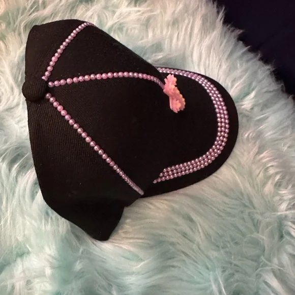 Personalized cap. - Picture 3 of 3